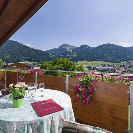 Alpenpanorama 4*
