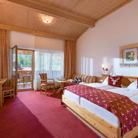 Alpenpanorama Hotel 4*