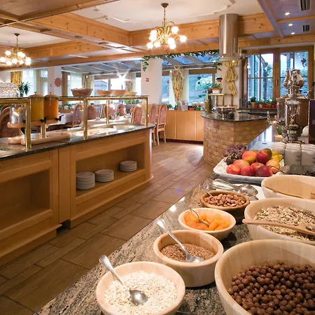 Otel Alpenpanorama Söll