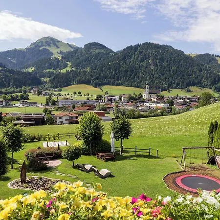 Alpenpanorama 4*
