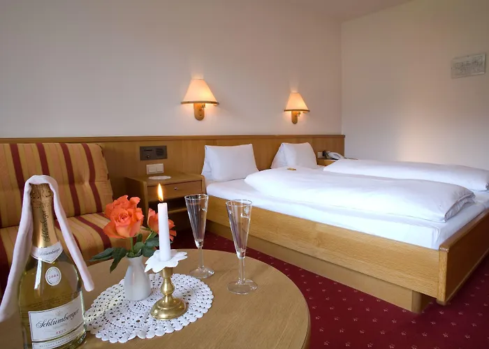 艾尔朋潘纳洛马酒店 4*