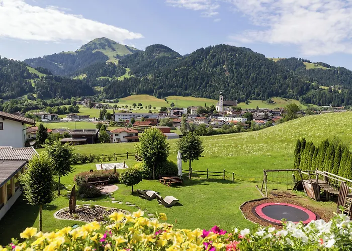 艾尔朋潘纳洛马酒店 4*