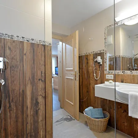 艾尔朋潘纳洛马酒店 酒店 瑟尔