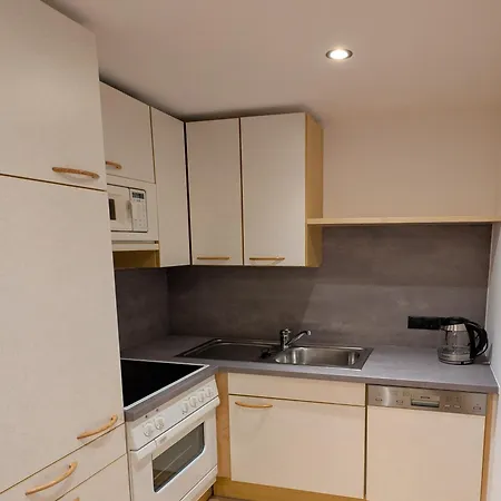 艾尔朋潘纳洛马酒店 瑟尔