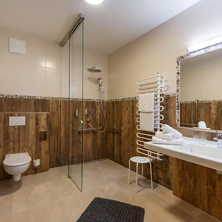 Alpenpanorama Hotel 4*