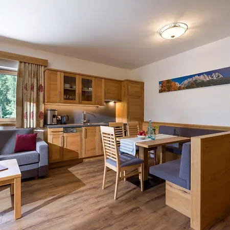 فندق ألبينبانوراما 4*