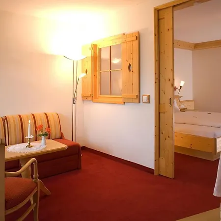 Hotel Alpenpanorama 4*